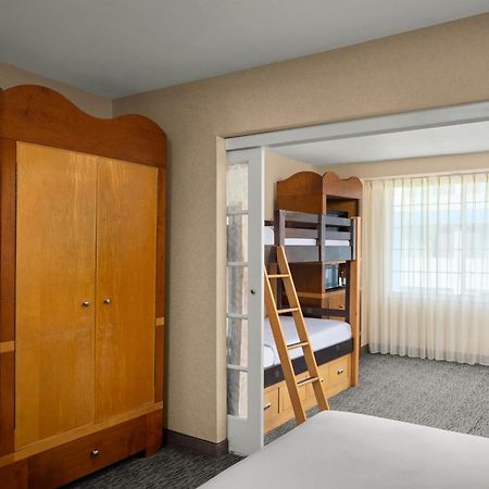 Anaheim Portofino Inn & Suites Extérieur photo