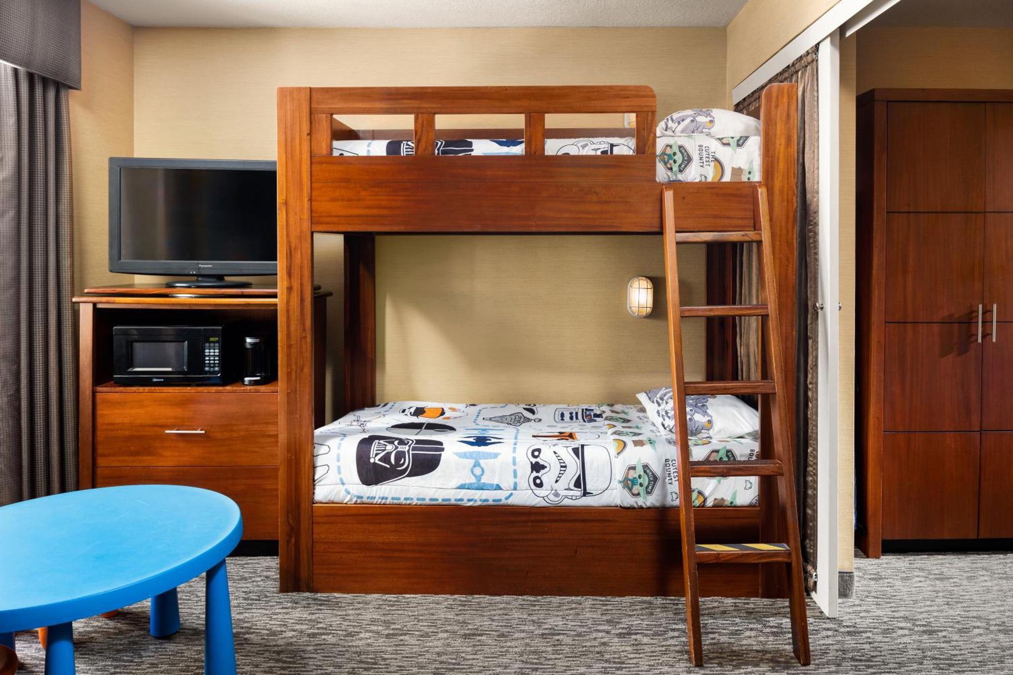 Anaheim Portofino Inn & Suites Extérieur photo