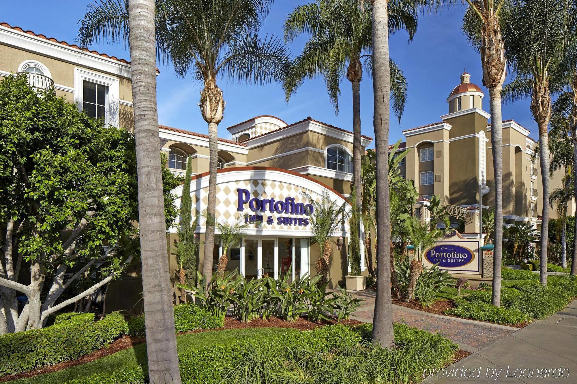 Anaheim Portofino Inn & Suites Extérieur photo